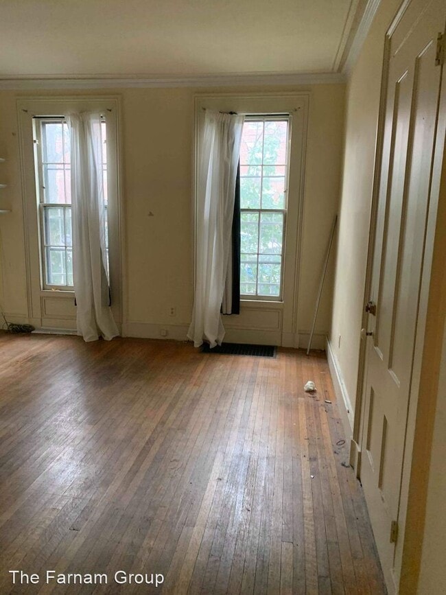 Building Photo - 4 br, 2 bath House - 101 Howe St