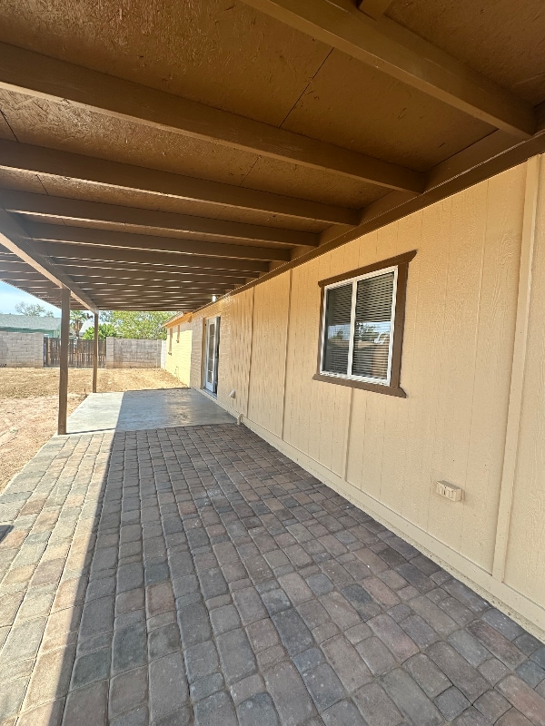 Building Photo - 4324 N 72nd Dr