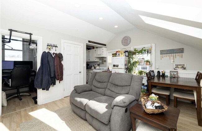 Living room - 5 Trenton St