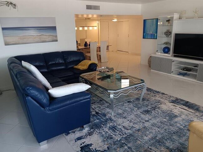 Foto del edificio - 3850 Galt Ocean Dr