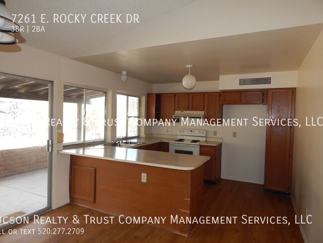 Building Photo - 7261 E Rocky Creek Dr
