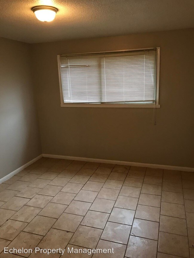 Foto del edificio - 708 N 13th Terrace