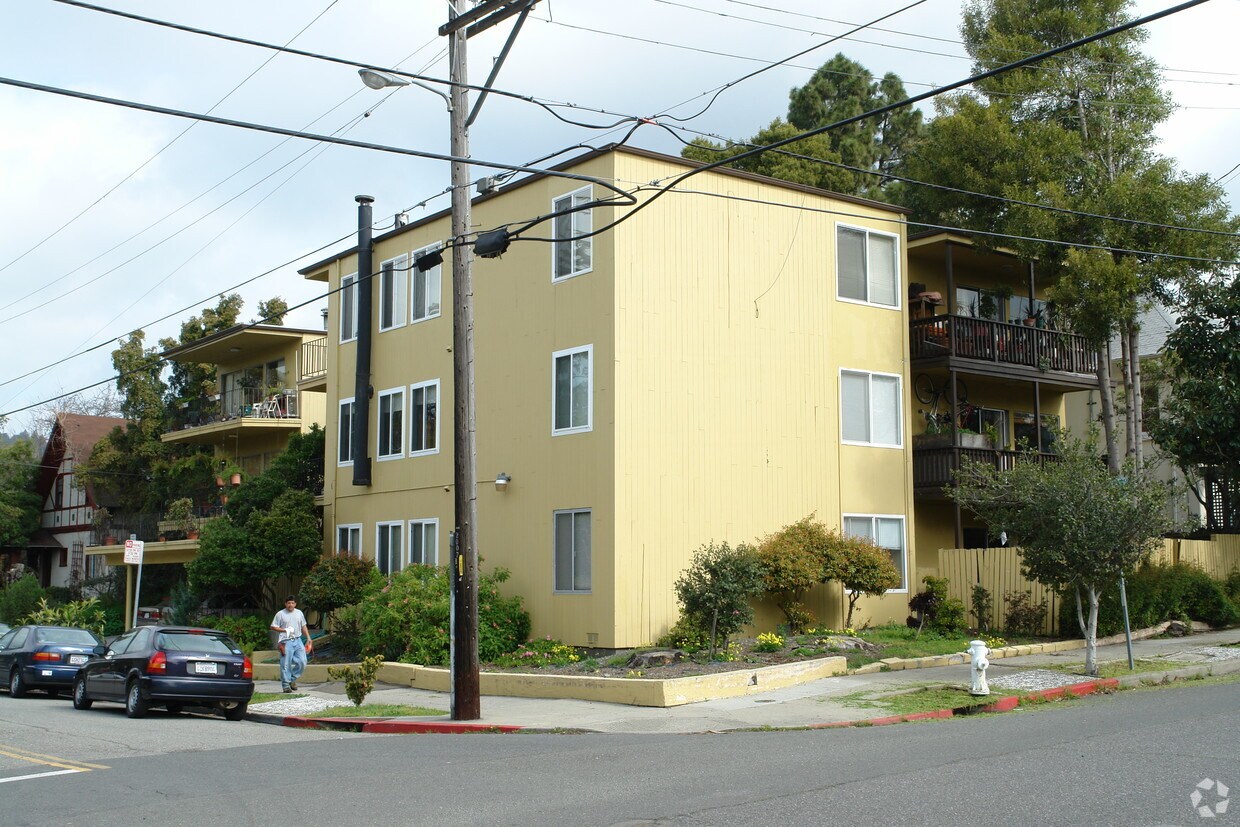 Foto del edificio - 1275 Berryman St