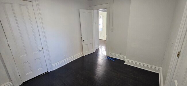 Dormitorio #2 - 262 Meigs St