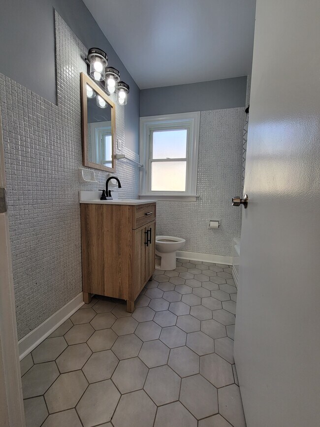 Foto del edificio - 7244 N Kilpatrick Ave