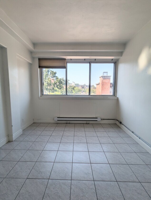 3462 Aylmer Unit 21, Montréal, QC H2X 2B6 Apartments 3462 Aylmer