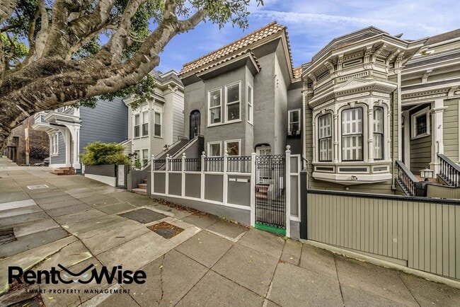 Building Photo - 1818 Lyon St