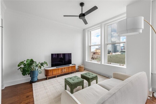 Foto del edificio - 57 Forsyth St NW