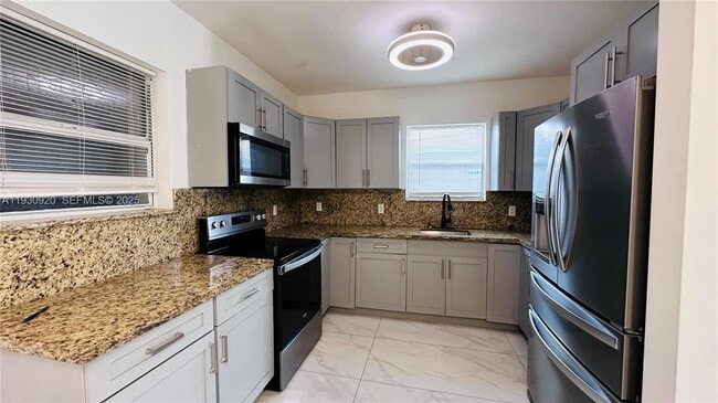 Building Photo - 10480 SW 172nd St