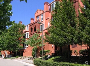 Building Photo - 240 Caldecott Ln