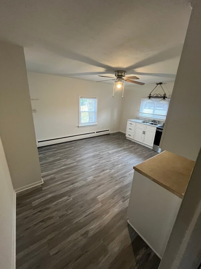 Foto del edificio - 602 E Maple St