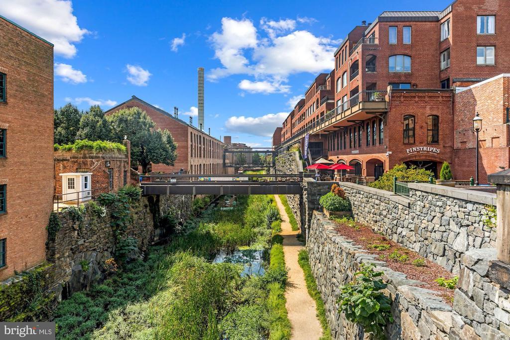 Foto principal - 1080 Wisconsin Ave NW