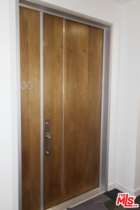 Foto del edificio - 4813 Oakwood Ave