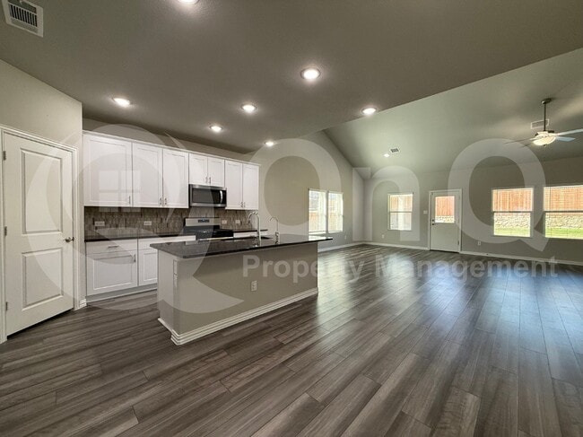 Building Photo - 2169 Gill Star Dr