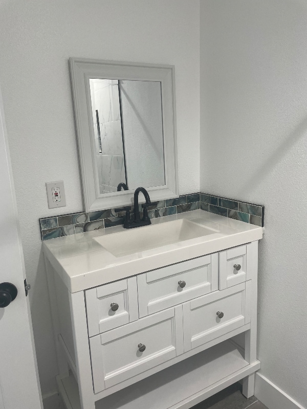 Building Photo - 12317 Leland Ave