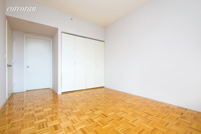 Foto del edificio - 68 Bradhurst Ave.