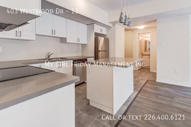 Building Photo - 403 Westwood Dr