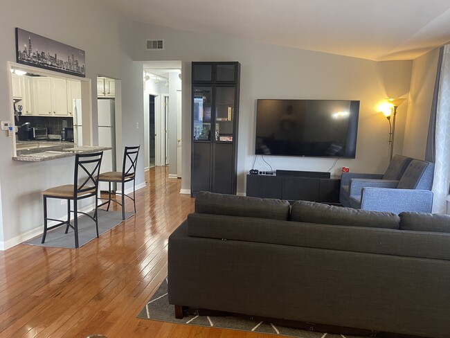 Foto del edificio - 386 Washington Ct