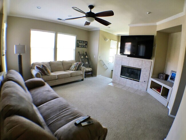 Foto del edificio - Air Conditioned Oceanside home!!!