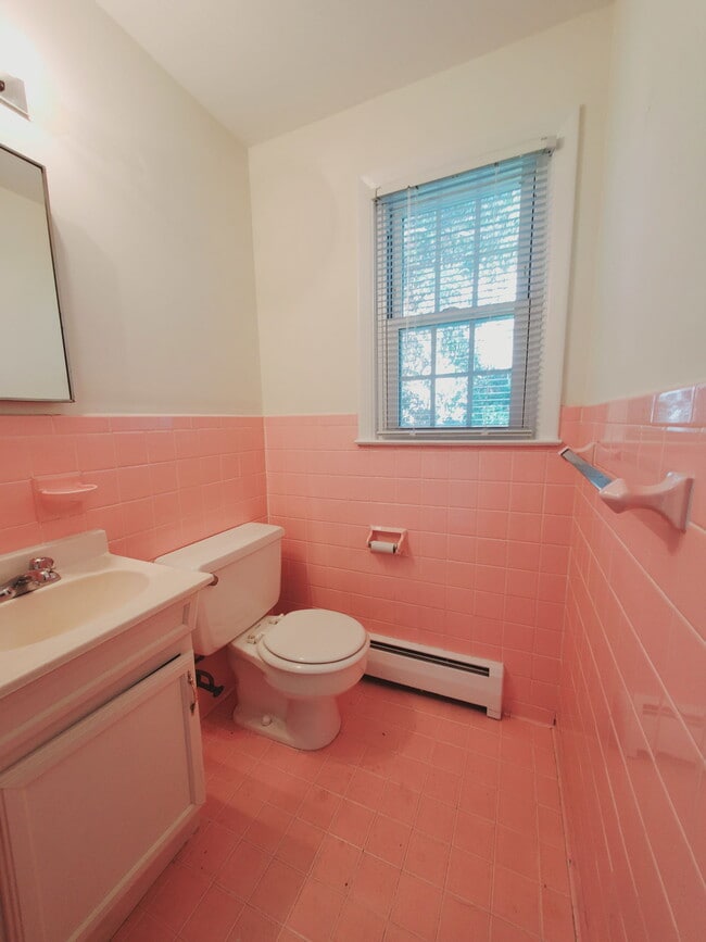 Photo - 11 Elmwood St House