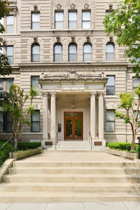 Fotografía del edificio - 1830 17th Street, NW