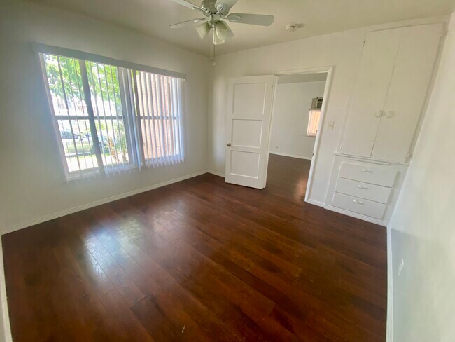 Foto del edificio - 6606 Southside Dr
