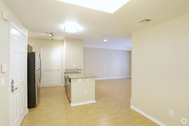 2HAB, 1BA - 950 ft² - Caprielle Apartments