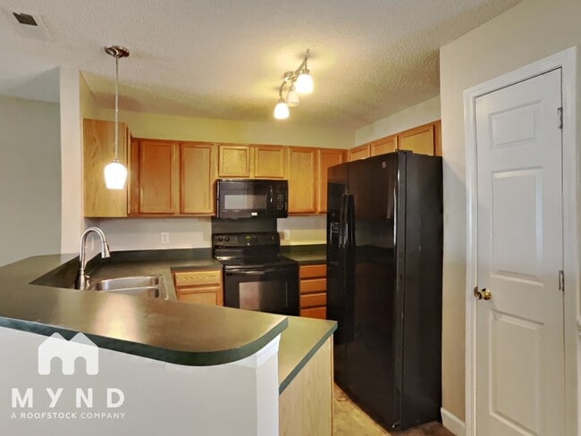 Building Photo - 4027 Old Glory Dr