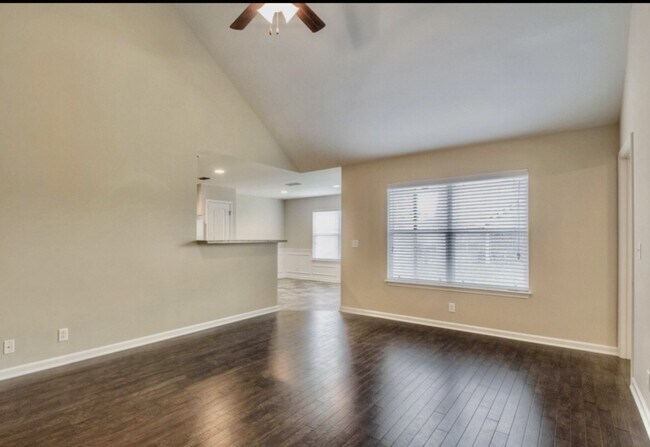 Foto del edificio - 1612 Damascus Rd