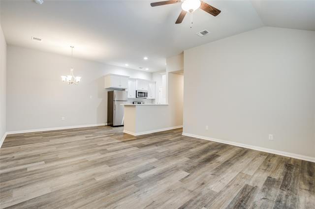 Building Photo - 2905 Cardinal Dr