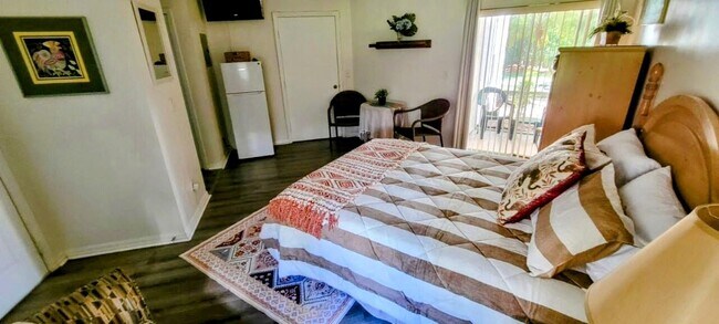 Foto del edificio - 9875 Perfect Dr