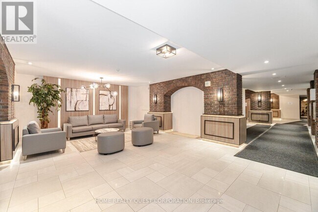 Photo du bâtiment - 966 Inverhouse Dr