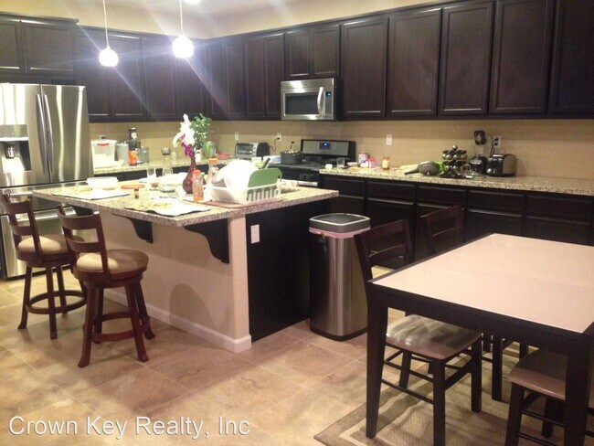 Building Photo - 4 br, 3 bath House - 855 N Mondello Drive