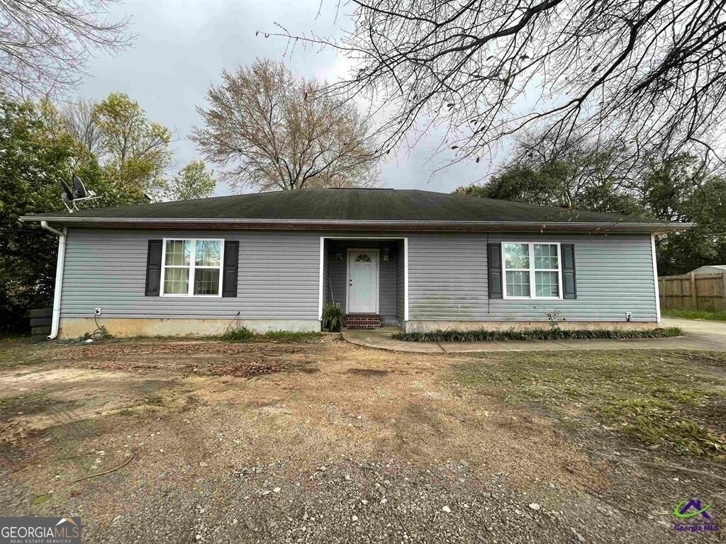 806 E Church St, Fort Valley, GA 31030 Townhome Rentals in Fort