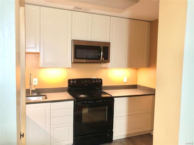 Foto del edificio - 1518 high school dr