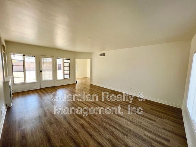 Foto del edificio - 535 W Edgemont Ave