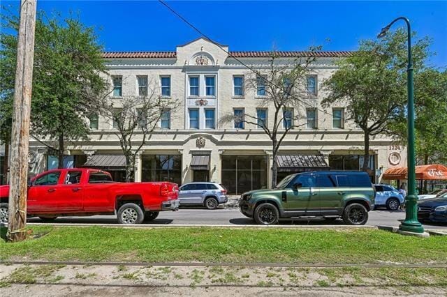 Photo - 1224 St Charles Avenue Unit 200 Apartment