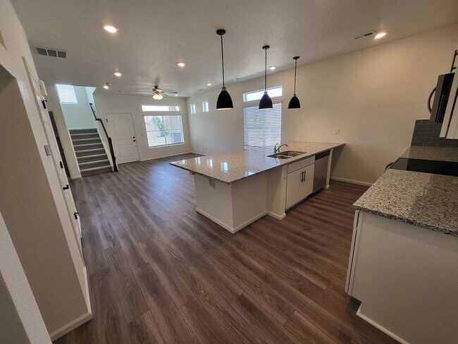 Building Photo - 18019 E 103rd Ave