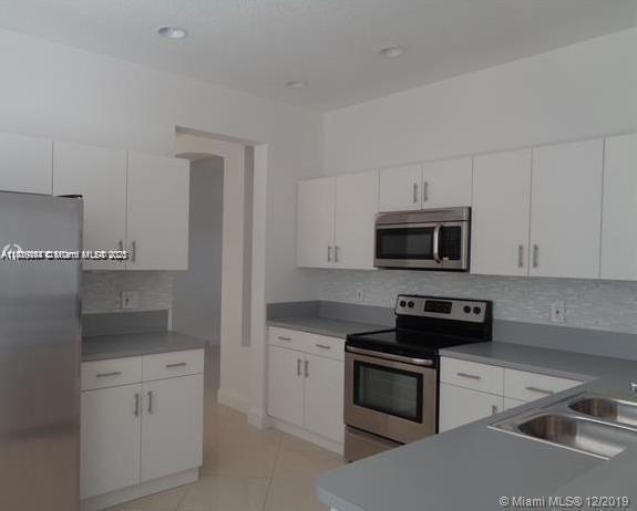 Foto del edificio - 3013 Woodlands Dr