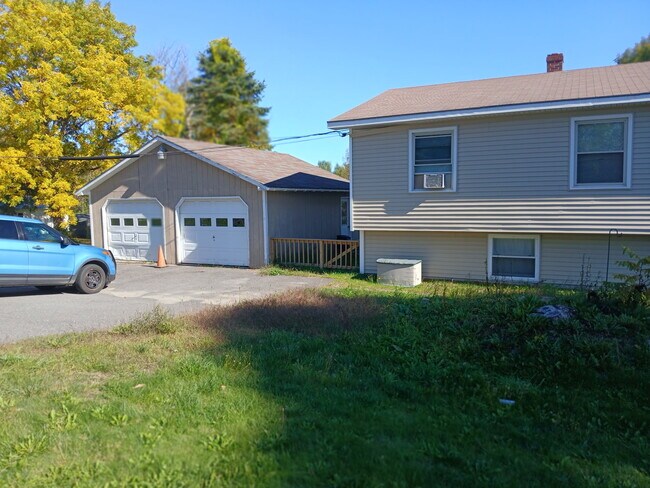 Casa con garaje para 2 coches - 187 Oakland Rd