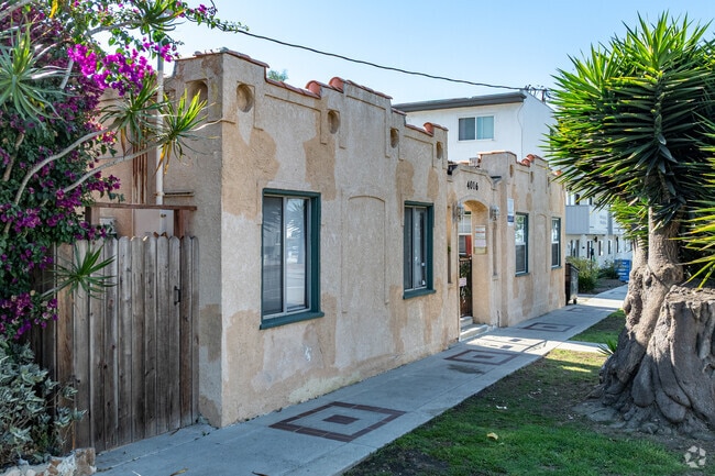 Foto del edificio - 4016 S. Pacific Ave.