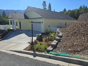 Building Photo - 2181 SE Wyndham Way