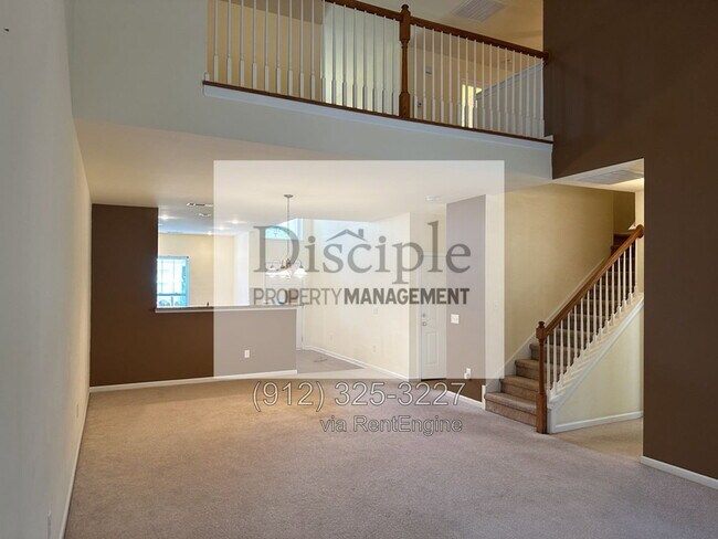Foto del edificio - 169 Regency Cir