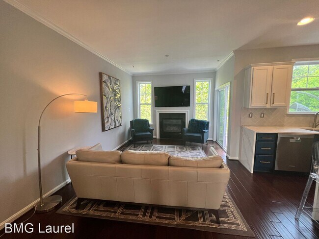 Building Photo - 3 br, 3.5 bath House - 1356 Chapel Centre Dr