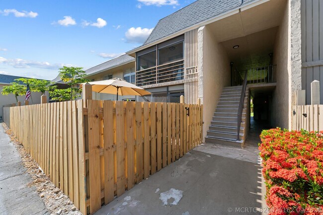 Foto del edificio - 1231 NW 13th St