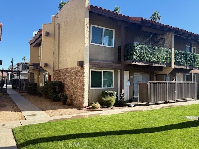 Building Photo - 51080 Eisenhower Dr