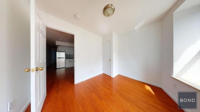 Building Photo - 3 bedroom in Manhattan NY 10003