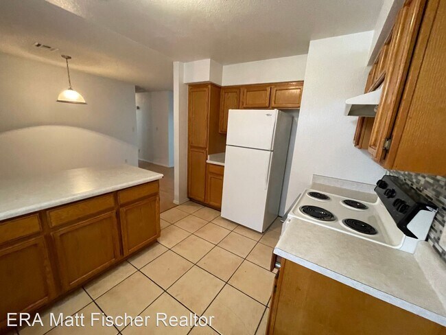 Foto del edificio - 3 br, 2 bath House - 8887 E 39th ST