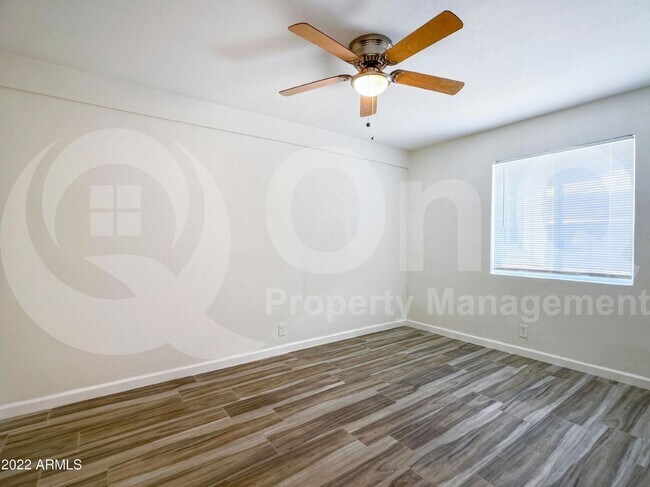 Foto del edificio - 2109 W Hayward Ave