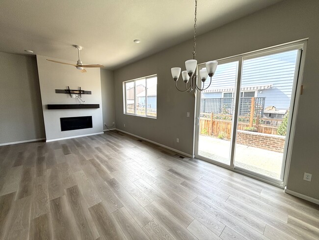 Building Photo - 791 Plum Creek Ct